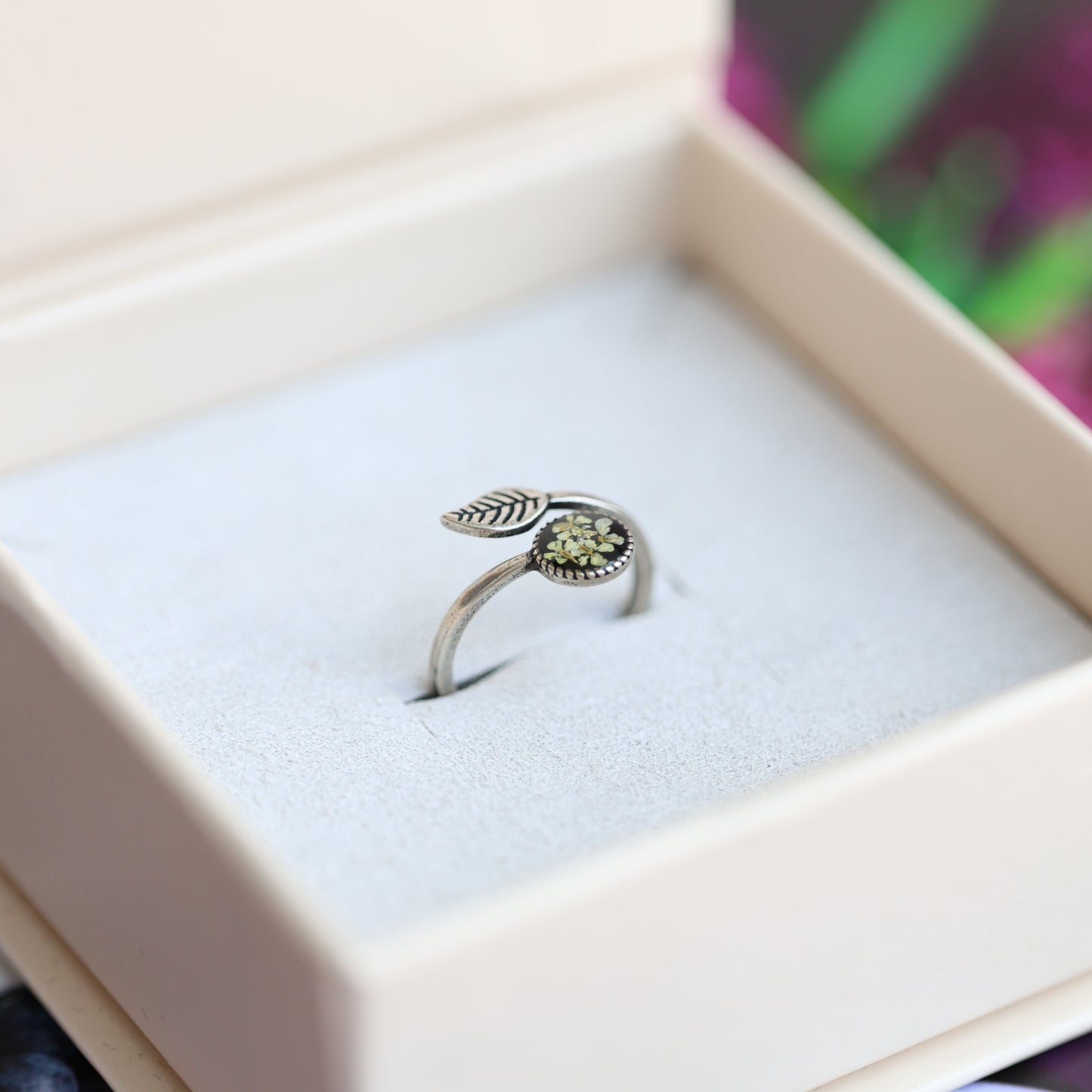 Ձեռագործ մատանի "Տերև" կարգավորվող չափսով