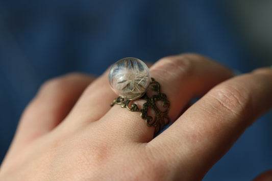 Vintage-Inspired Dandelion Seed ring