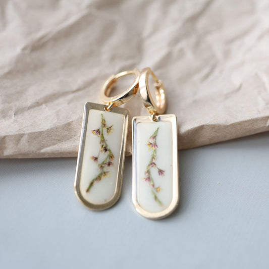 Ձեռագործ Ականջօղեր "White WildFlower"