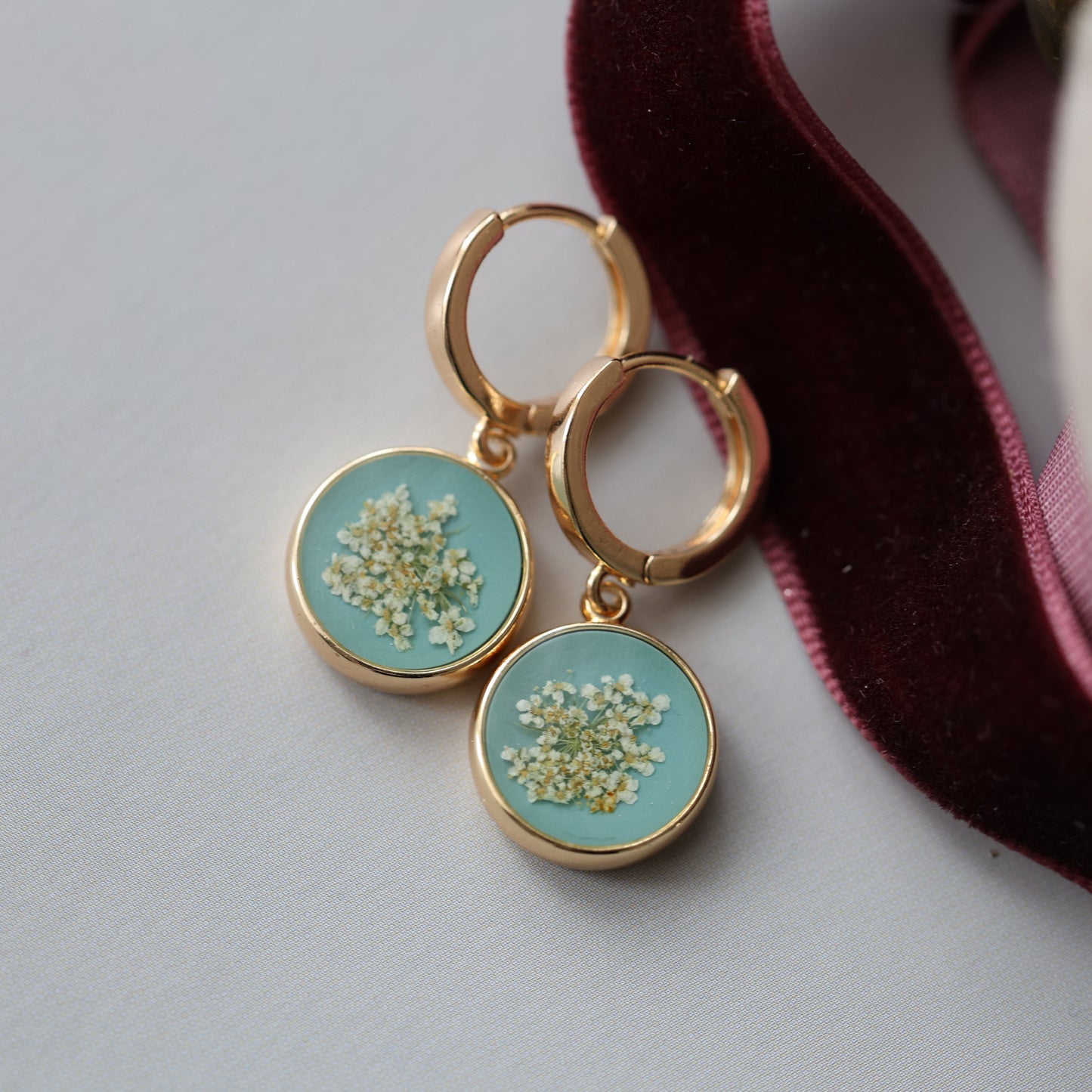 Փիրուզագույն ձեռագործ օղեր "Queen Anne's lace"