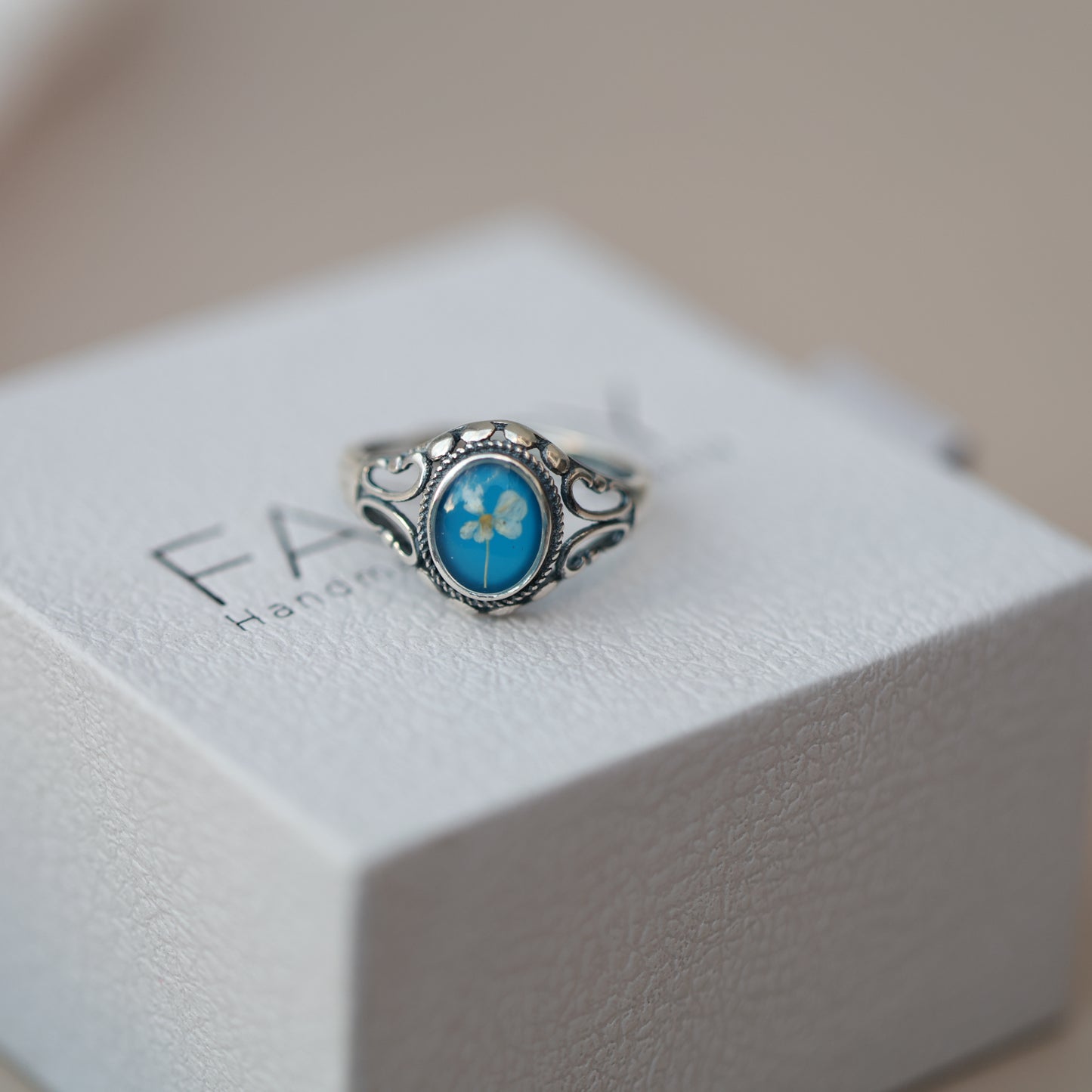 Blue vintage style adjustable ring with real flowers, 925 sterling silver,
