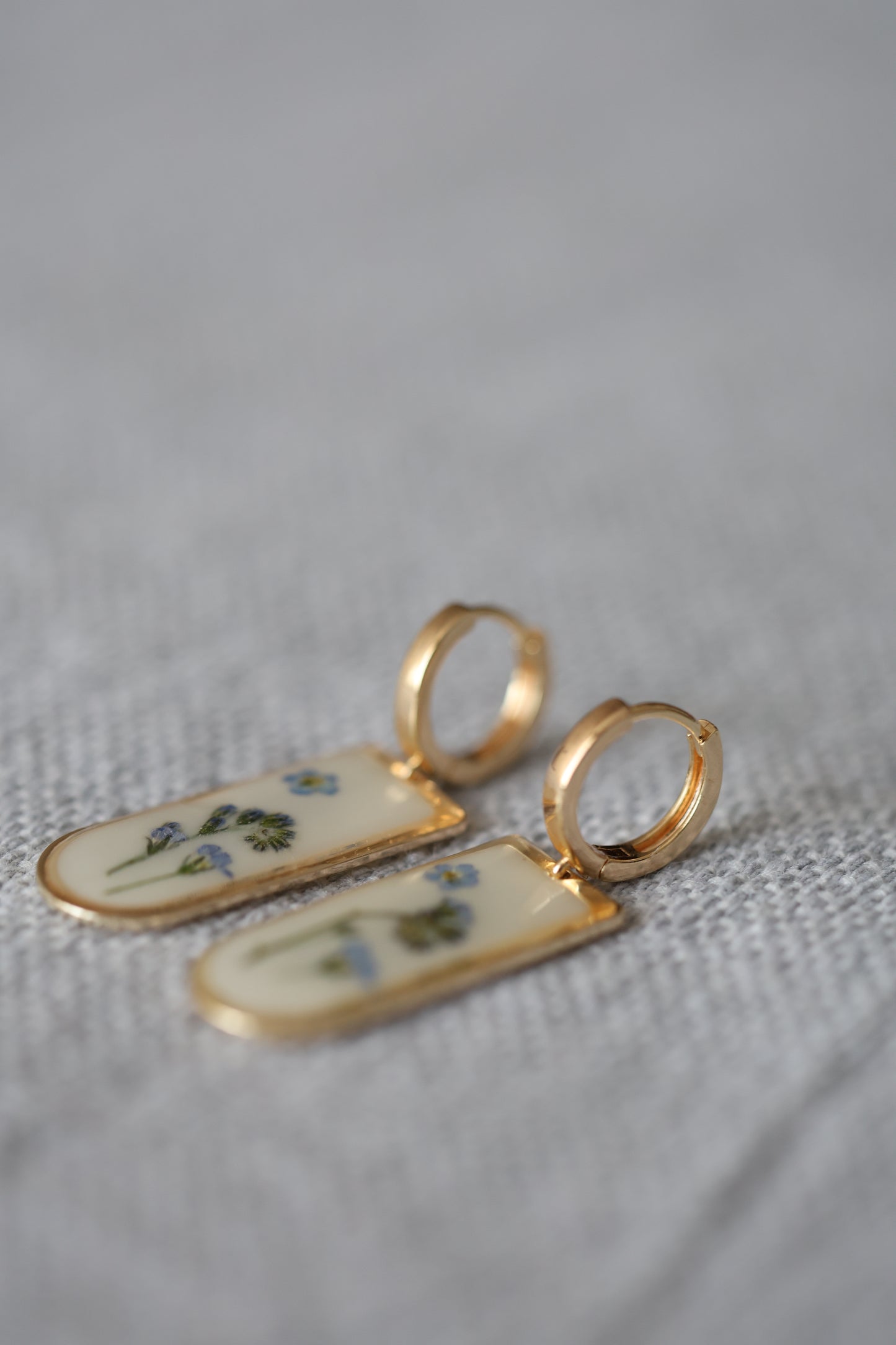 Nature Earrings with real forget me not flowers