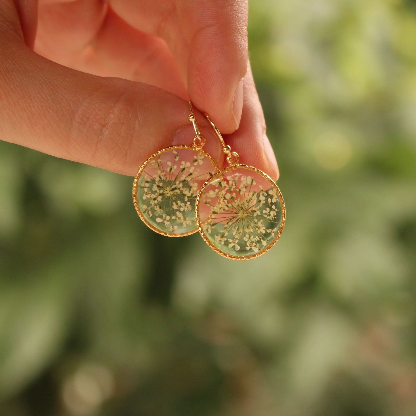 Ձեռագործ ականջօղեր բնական չորացրած ծաղիկներից