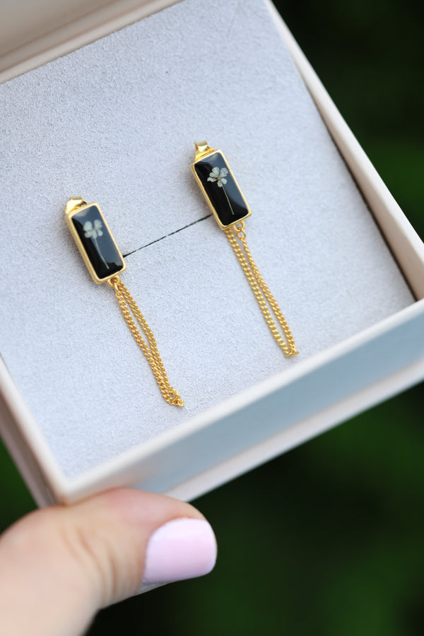 Rectangle drop with Chain in gold plated Sterling silver