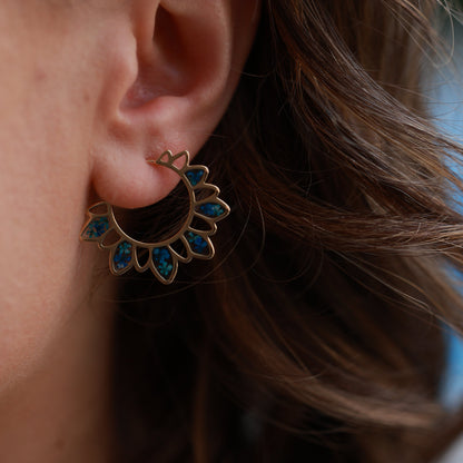 Ձեռագործ Արև ականջօղեր բնական կապույտ ծաղիկներով