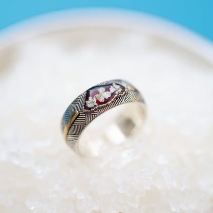 Արծաթյա մատանի "White flower on Red"