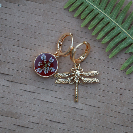 Ձեռագործ ասիմետրիկ ականջօղեր "DragonFly & Deep Red"