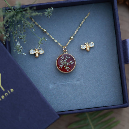 Հավաքածու "Burgundy Flower & Tiny Bee"