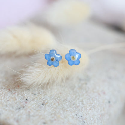 Նուրբ "Tiny Blossom" ականջօղեր