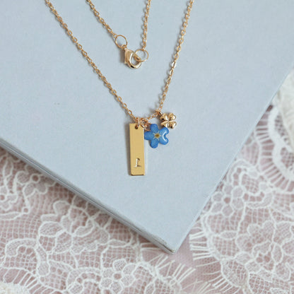 Անվանական ձեռագործ վզնոց "A little Luck and Love"