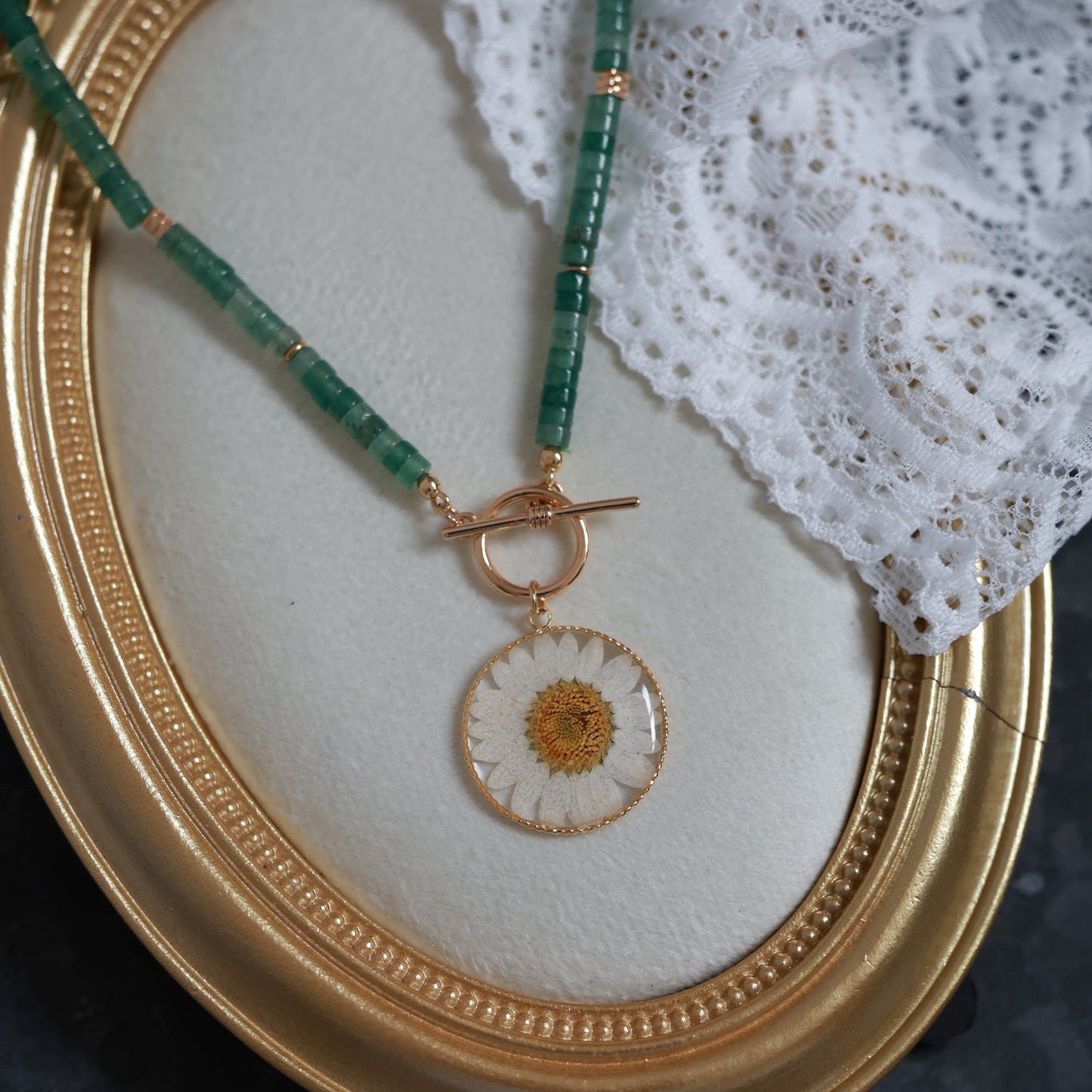 Pressed Daisy Flower Necklace with real Green Aventurine - Handmade Natural Stone & Botanical Jewelry