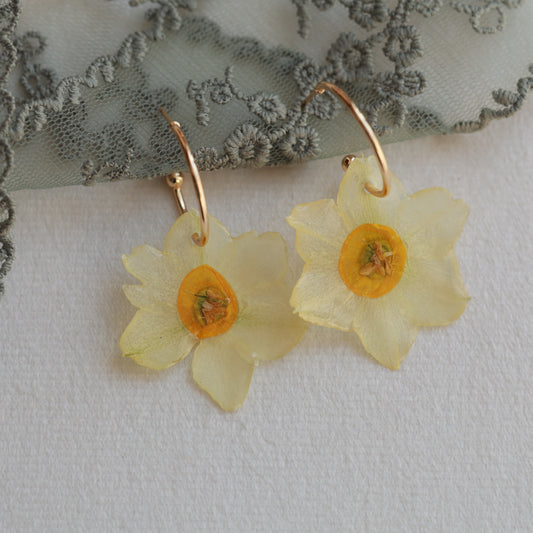 Earrings Narcissus | December birth flower earrings